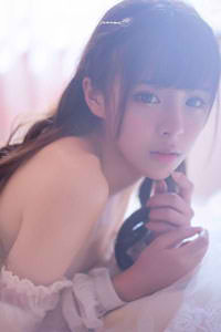 玩白嫩少妇小泬高潮18P