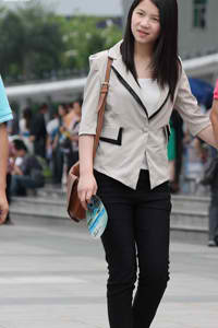 照美冥黄底图片超清